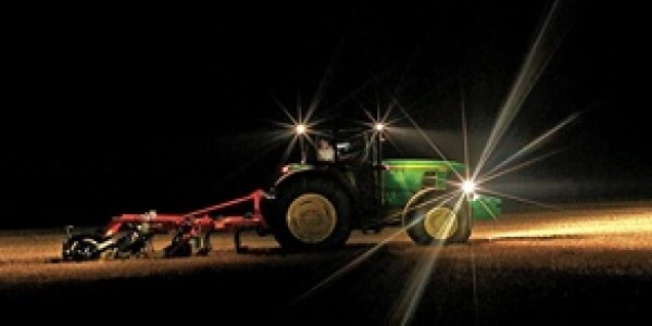 Faros para tractores ¿Qué son y para qué sirven?