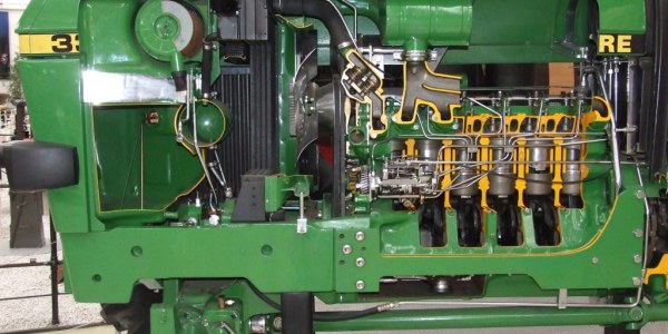 Partes del motor de un tractor